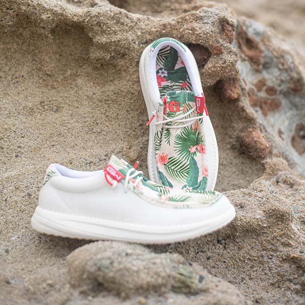 GATOR WADER WOMENS CAMP SHOES